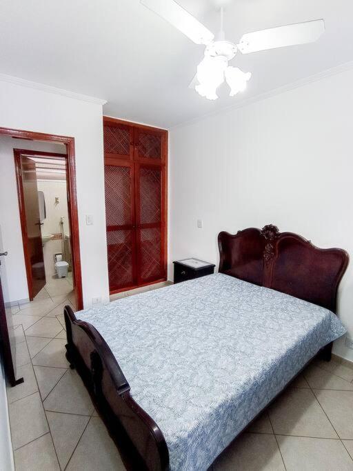 Apartamento Amplo Apto Grande 2 Vagas Garagem *
